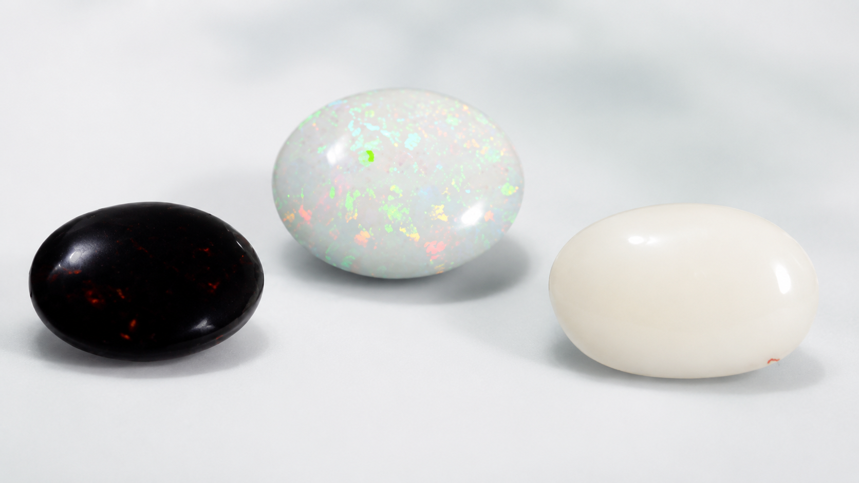 Opal Stone Price Guide: Factors That Affect the Value of Natural Opal Gemstones