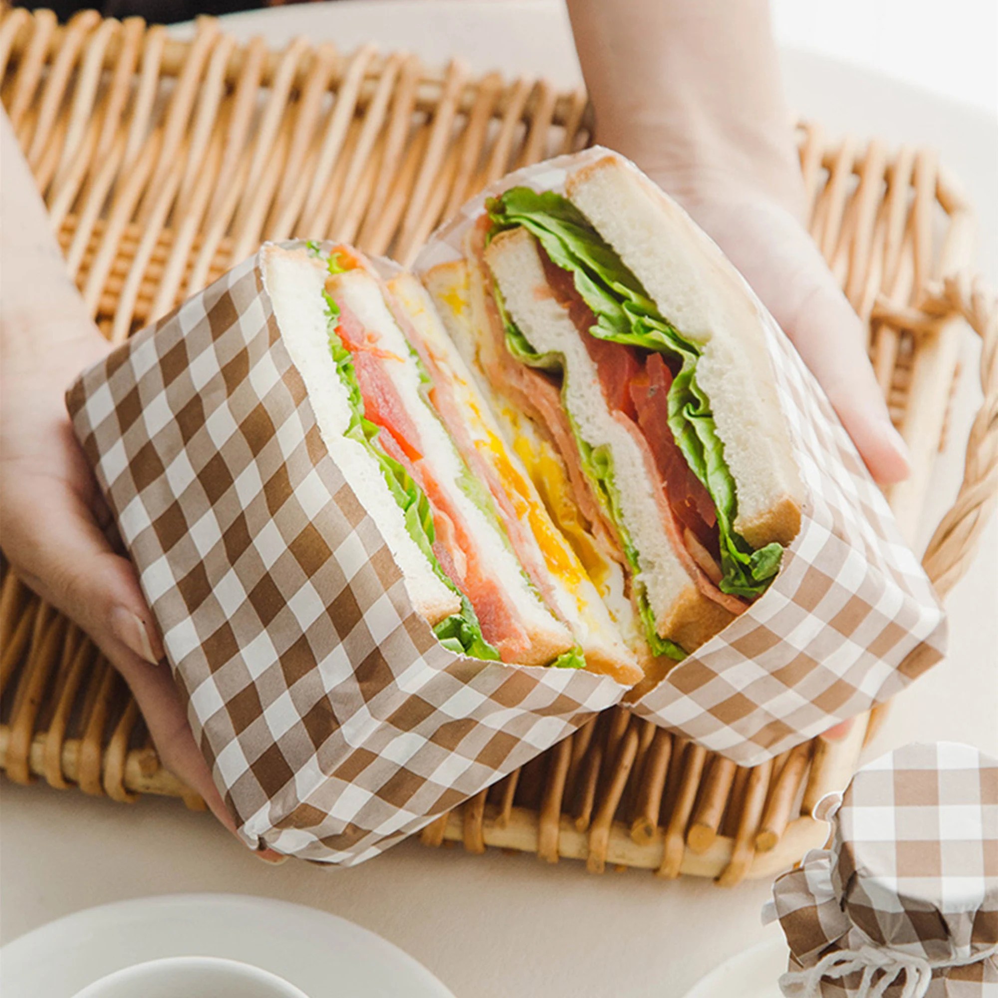 Evaluate Quality Custom Sandwich Paper Brands Today