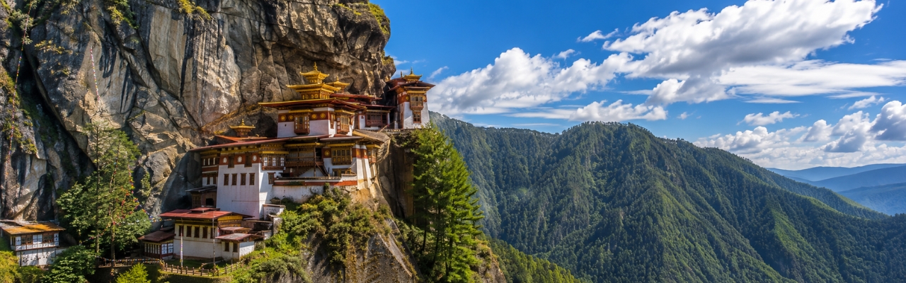 10 Best Places to Visit in Bhutan – Hidden gems & Iconic Landmarks